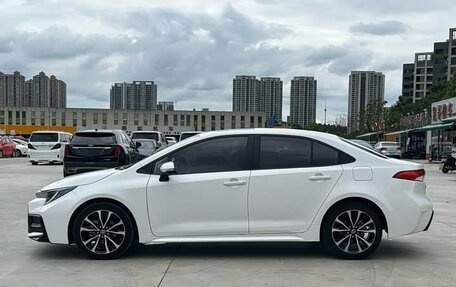 Toyota Corolla, 2023 год, 1 650 000 рублей, 4 фотография