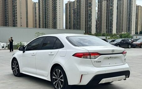 Toyota Corolla, 2023 год, 1 650 000 рублей, 5 фотография