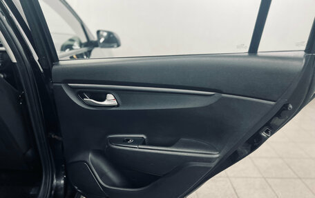 KIA Rio IV, 2018 год, 890 000 рублей, 10 фотография