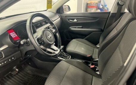 KIA Rio IV, 2018 год, 890 000 рублей, 18 фотография