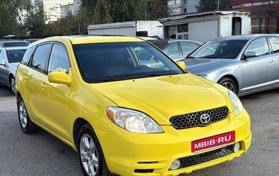 Toyota Matrix, 2003 год, 575 000 рублей, 1 фотография