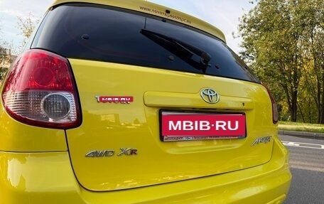 Toyota Matrix, 2003 год, 575 000 рублей, 5 фотография