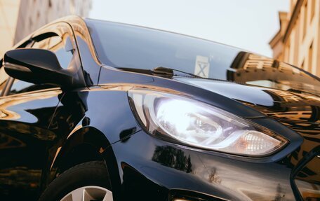 Hyundai Solaris II рестайлинг, 2012 год, 820 000 рублей, 9 фотография