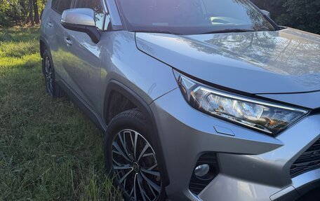 Toyota RAV4, 2019 год, 3 000 050 рублей, 5 фотография