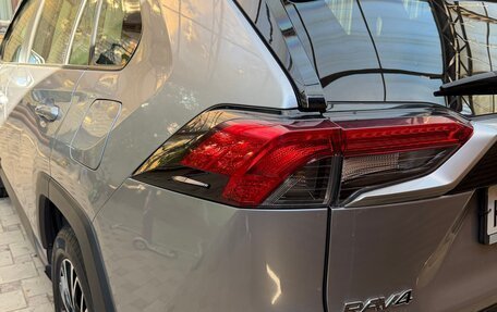 Toyota RAV4, 2019 год, 3 000 050 рублей, 13 фотография