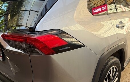 Toyota RAV4, 2019 год, 3 000 050 рублей, 14 фотография