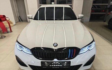 BMW 3 серия, 2021 год, 4 000 000 рублей, 2 фотография