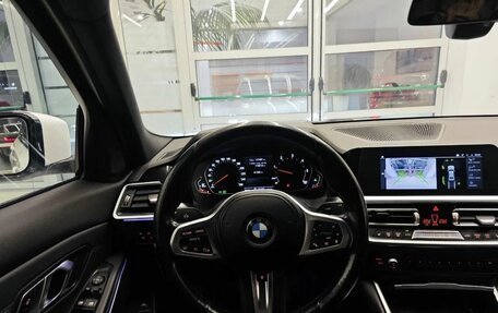 BMW 3 серия, 2021 год, 4 000 000 рублей, 19 фотография