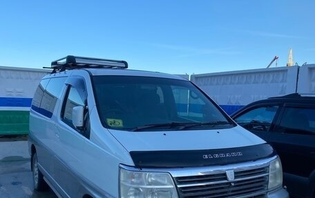 Nissan Elgrand I, 2000 год, 500 000 рублей, 2 фотография