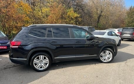 Volkswagen Teramont I, 2018 год, 3 150 000 рублей, 2 фотография