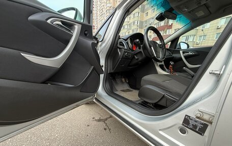 Opel Astra J, 2011 год, 620 000 рублей, 7 фотография