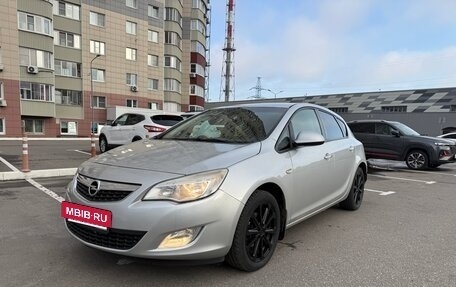Opel Astra J, 2011 год, 620 000 рублей, 3 фотография