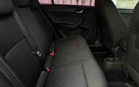 Skoda Rapid I, 2016 год, 880 000 рублей, 12 фотография