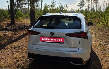 Lexus NX I, 2019 год, 3 650 000 рублей, 2 фотография