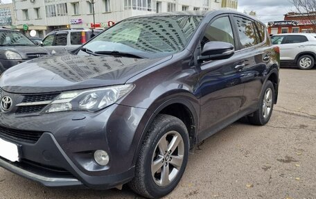 Toyota RAV4, 2015 год, 2 650 000 рублей, 5 фотография