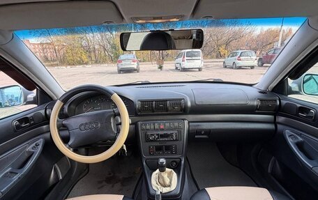 Audi A4, 1997 год, 240 000 рублей, 5 фотография