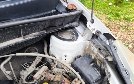 Toyota FunCargo, 2000 год, 295 000 рублей, 14 фотография