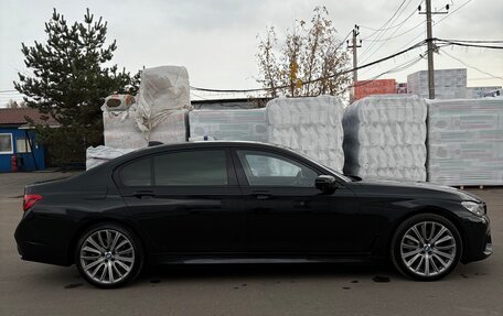 BMW 7 серия, 2017 год, 2 900 000 рублей, 10 фотография
