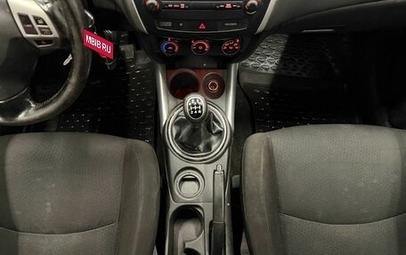 Mitsubishi ASX I рестайлинг, 2011 год, 750 000 рублей, 12 фотография