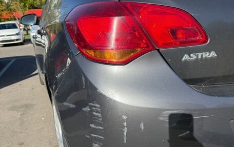 Opel Astra J, 2011 год, 650 000 рублей, 6 фотография