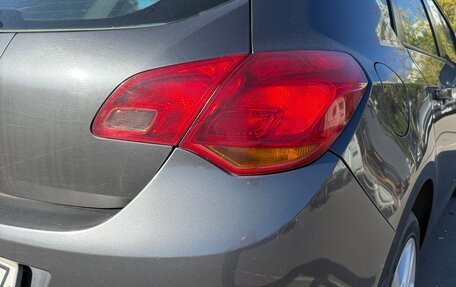 Opel Astra J, 2011 год, 650 000 рублей, 8 фотография