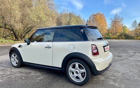MINI Hatch, 2011 год, 930 000 рублей, 4 фотография