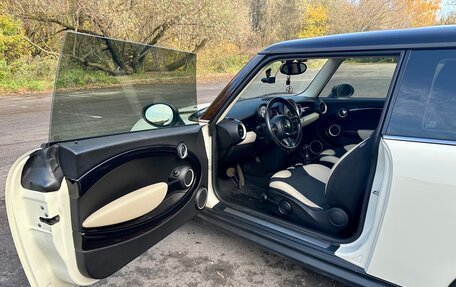 MINI Hatch, 2011 год, 930 000 рублей, 8 фотография