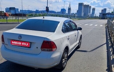 Volkswagen Polo VI (EU Market), 2013 год, 700 000 рублей, 1 фотография
