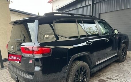 Toyota Land Cruiser, 2022 год, 12 000 000 рублей, 6 фотография