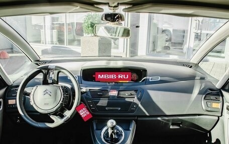Citroen C4 Picasso II рестайлинг, 2011 год, 450 000 рублей, 14 фотография
