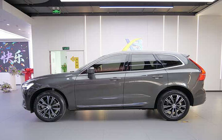 Volvo XC60 II, 2022 год, 4 470 468 рублей, 4 фотография