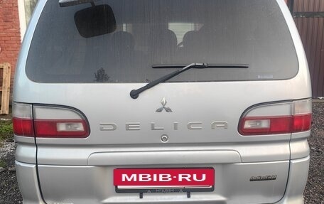Mitsubishi Delica IV, 2005 год, 1 900 000 рублей, 6 фотография