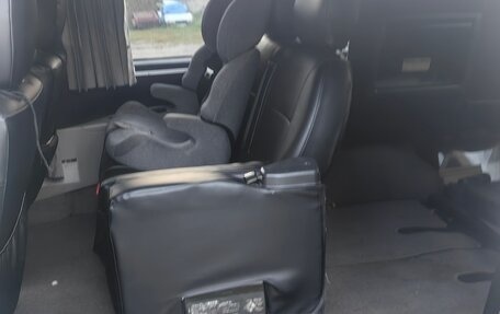 Mitsubishi Delica IV, 2005 год, 1 900 000 рублей, 13 фотография