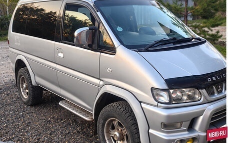 Mitsubishi Delica IV, 2005 год, 1 900 000 рублей, 2 фотография