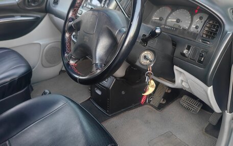 Mitsubishi Delica IV, 2005 год, 1 900 000 рублей, 17 фотография