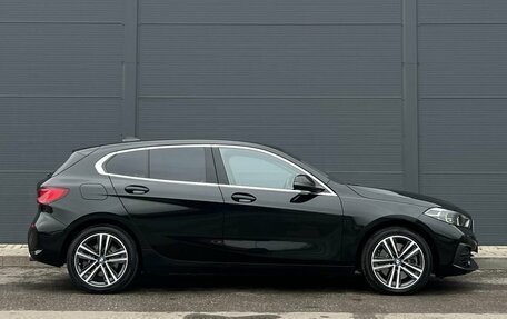 BMW 1 серия, 2022 год, 3 350 000 рублей, 4 фотография