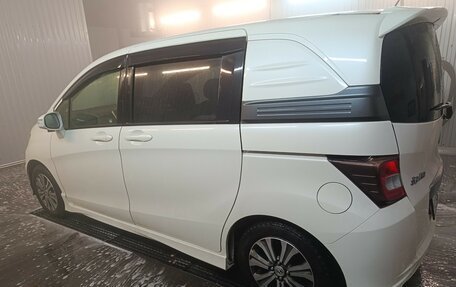 Honda Freed I, 2012 год, 970 000 рублей, 3 фотография