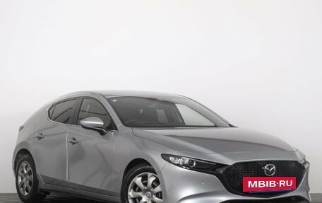 Mazda 3, 2021 год, 1 499 000 рублей, 2 фотография