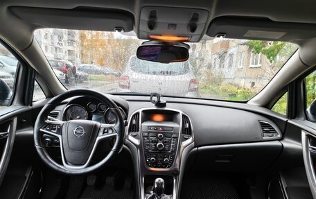 Opel Astra J, 2011 год, 620 000 рублей, 11 фотография