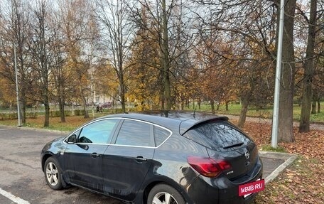 Opel Astra J, 2011 год, 620 000 рублей, 4 фотография