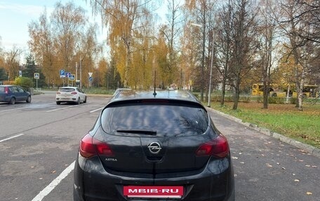Opel Astra J, 2011 год, 620 000 рублей, 5 фотография