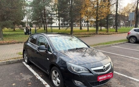 Opel Astra J, 2011 год, 620 000 рублей, 7 фотография