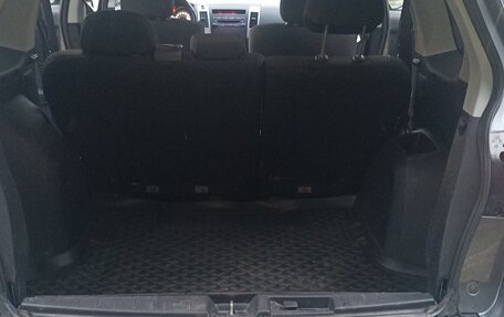 Mitsubishi Outlander III рестайлинг 3, 2010 год, 1 100 000 рублей, 11 фотография