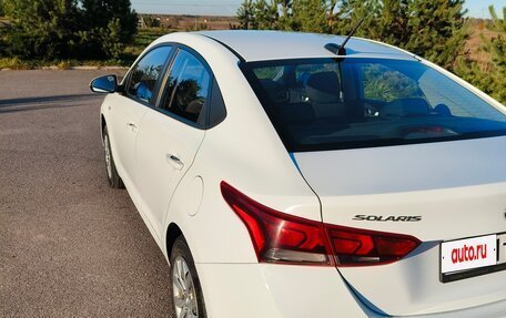 Hyundai Solaris II рестайлинг, 2017 год, 900 000 рублей, 4 фотография