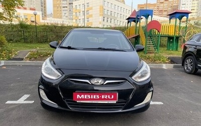 Hyundai Solaris II рестайлинг, 2013 год, 560 000 рублей, 1 фотография
