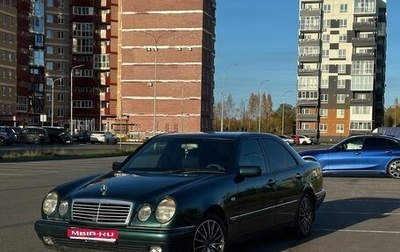 Mercedes-Benz E-Класс, 1995 год, 510 000 рублей, 1 фотография