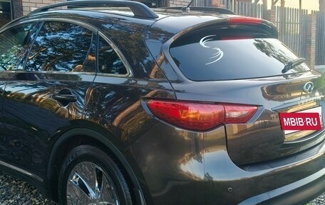 Infiniti FX II, 2009 год, 1 350 000 рублей, 3 фотография