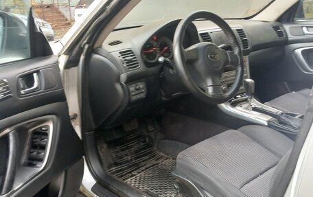 Subaru Outback III рестайлинг, 2004 год, 530 000 рублей, 12 фотография