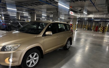 Toyota RAV4, 2009 год, 1 700 000 рублей, 2 фотография