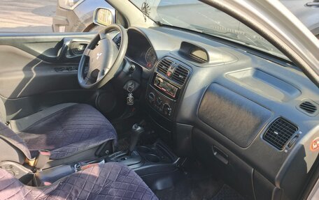 Mitsubishi Space Star I рестайлинг, 2004 год, 210 000 рублей, 3 фотография
